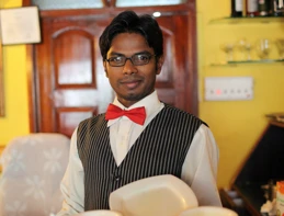 Waiter / Steward